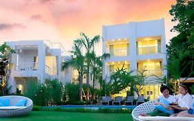 Verano Beach Villa